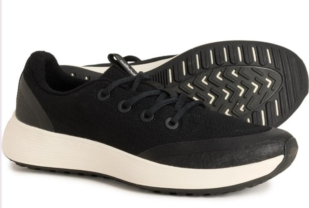 AllBirds Womens Runner Protect Low Sneakers Size 6.5 Black White Athletic NWOB